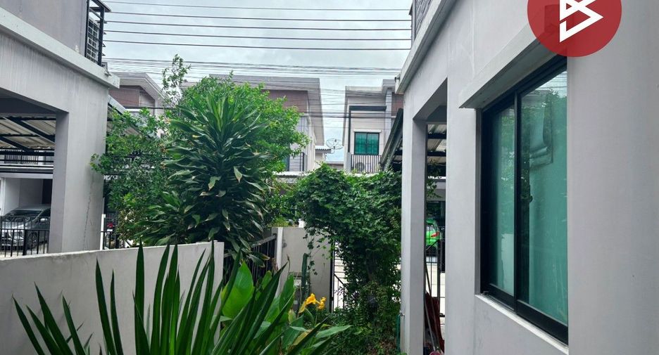 Продажа 3 спальни дом в Mueang Samut Prakan, Самутпракан