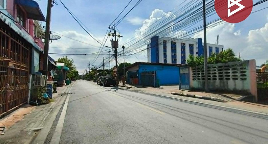For sale studio apartment in Phra Pradaeng, Samut Prakan