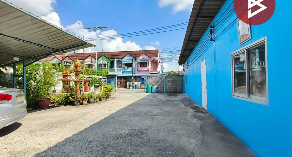 For sale studio apartment in Phra Pradaeng, Samut Prakan