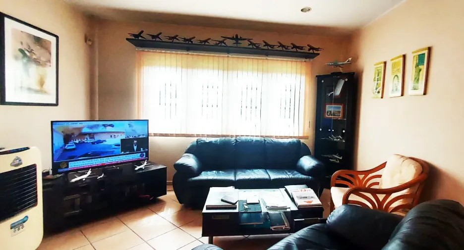 À vendre 2 chambres maison à Mueang Chon Buri, Chonburi