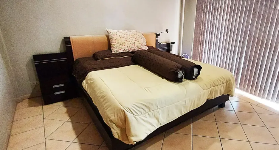 À vendre 2 chambres maison à Mueang Chon Buri, Chonburi