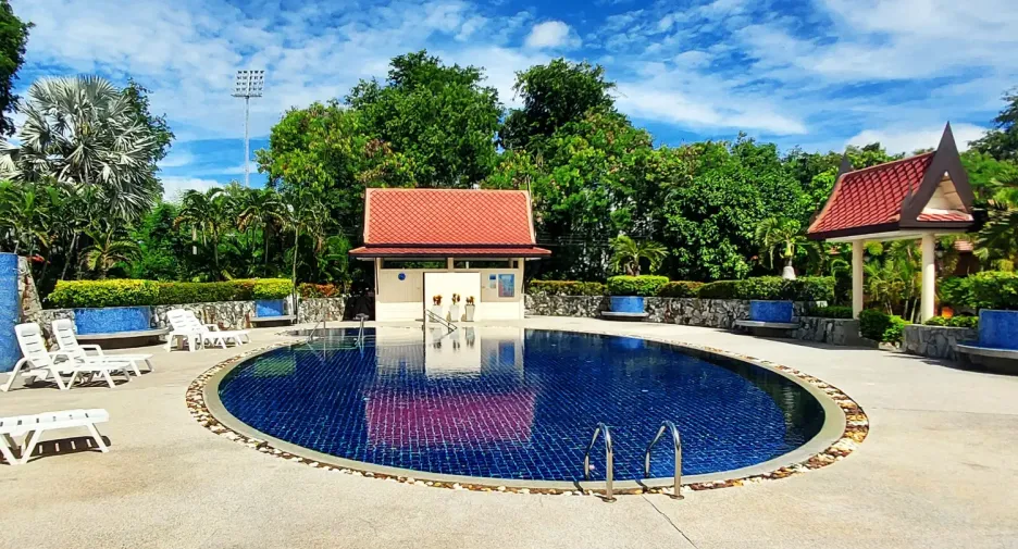 À vendre 2 chambres maison à Mueang Chon Buri, Chonburi