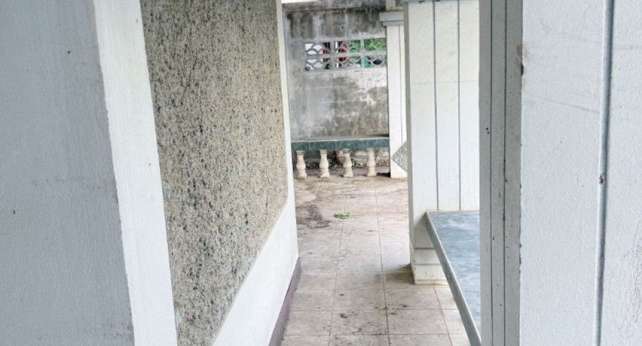 À vendre 5 chambres maison à Ban Pong, Ratchaburi