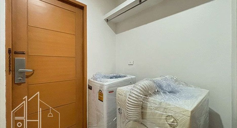 Аренда 3 спальни кондо в Щаттхана, Бангкок