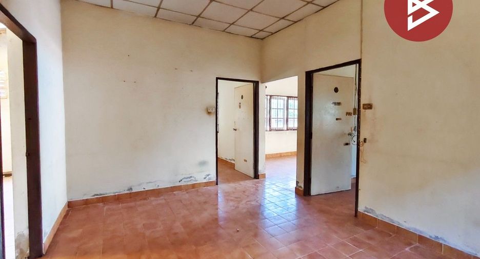 出售 2 卧室 独立屋 在 Ban Pong, Ratchaburi