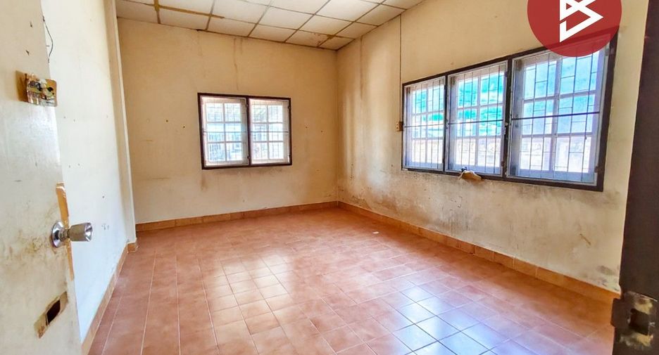 出售 2 卧室 独立屋 在 Ban Pong, Ratchaburi