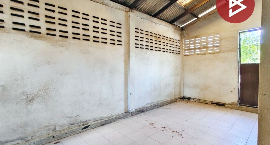 出售 2 卧室 独立屋 在 Ban Pong, Ratchaburi
