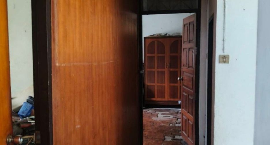 For sale 4 bedrooms house in Bang Kruai, Nonthaburi