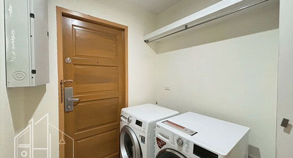 Аренда 3 спальни кондо в Щаттхана, Бангкок