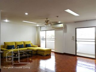 À louer 3 chambres appartement à Watthana, Bangkok