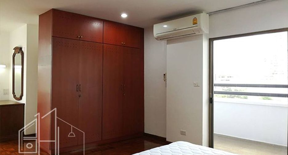 À louer 3 chambres appartement à Watthana, Bangkok