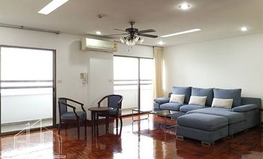 À louer 3 chambres condo à Watthana, Bangkok