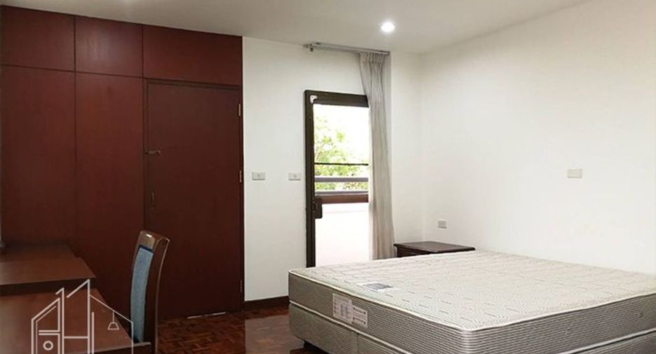 À louer 3 chambres appartement à Watthana, Bangkok