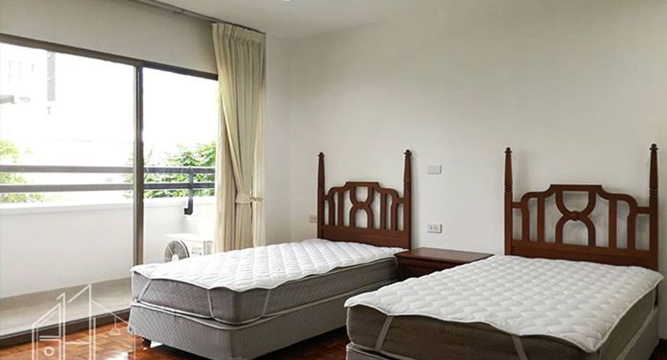 À louer 3 chambres appartement à Watthana, Bangkok