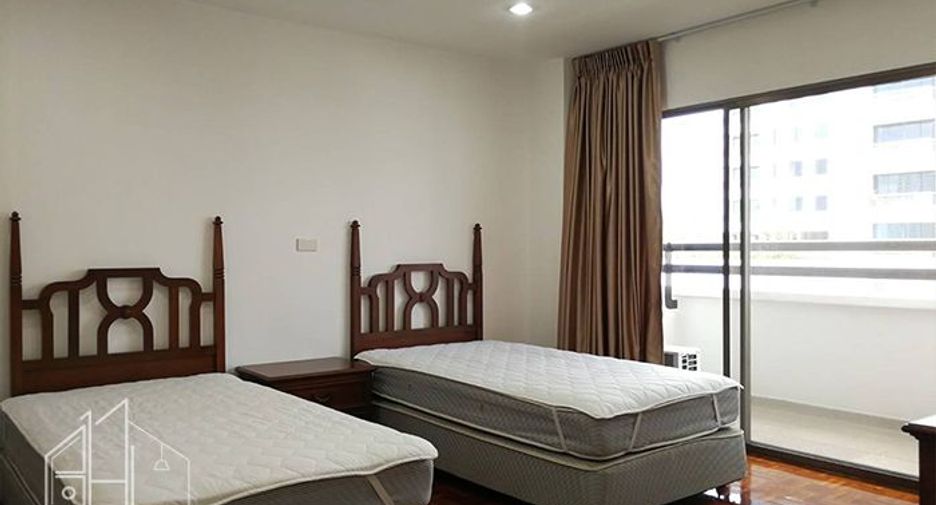 À louer 3 chambres condo à Watthana, Bangkok
