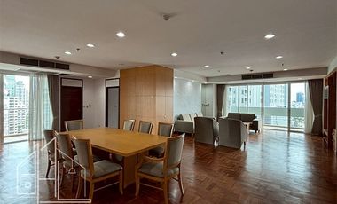 À louer 3 chambres appartement à Khlong Toei, Bangkok