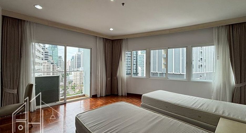 À louer 3 chambres appartement à Khlong Toei, Bangkok