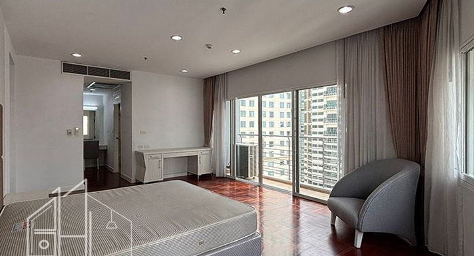 À louer 3 chambres condo à Khlong Toei, Bangkok