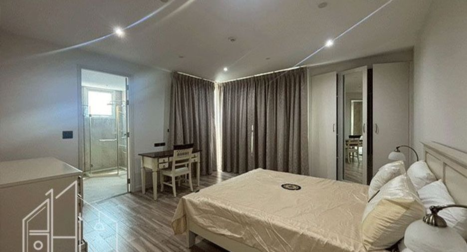For rent and for sale 4 bedrooms condo in Khlong Toei, Bangkok