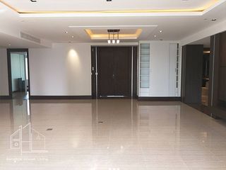 出租 和 出售 4 卧室 公寓 在 Khlong Toei, 曼谷