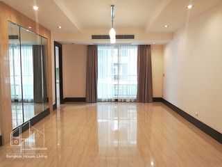 出租 和 出售 4 卧室 公寓 在 Khlong Toei, 曼谷