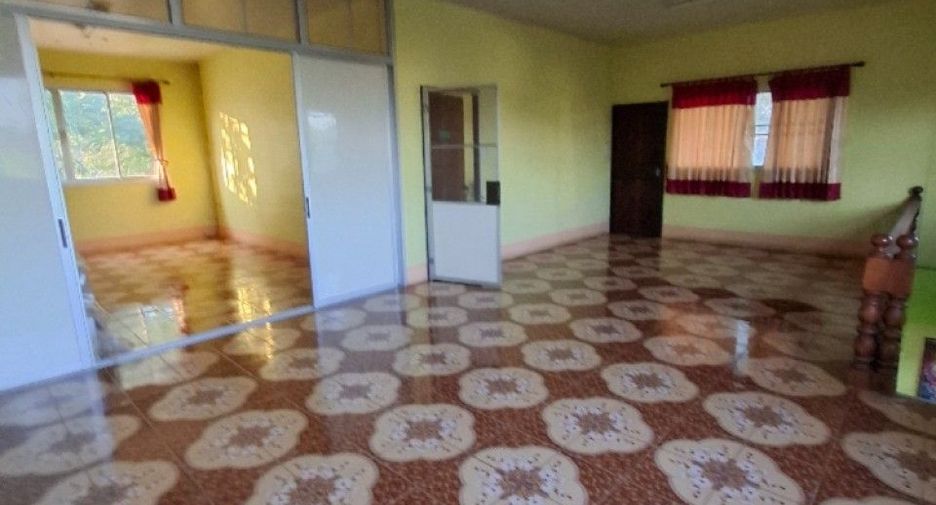 For sale 4 bedrooms house in Thoeng, Chiang Rai