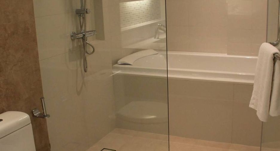 Wohnung zur Miete mit 2 Zimmer in Khlong Toei, Bangkok