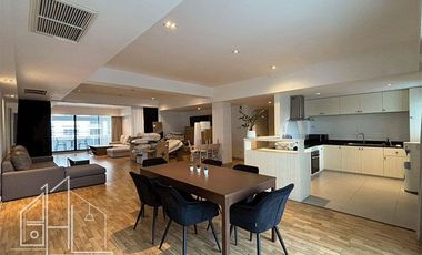 Wohnung zur Miete mit 3 Zimmer in Watthana, Bangkok