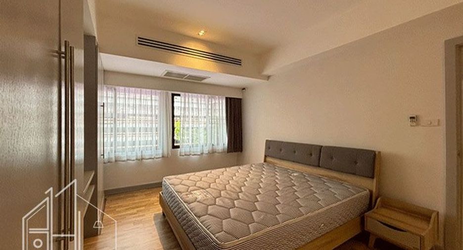 Wohnung zur Miete mit 3 Zimmer in Watthana, Bangkok