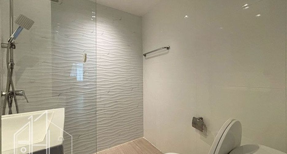 Wohnung zur Miete mit 3 Zimmer in Watthana, Bangkok