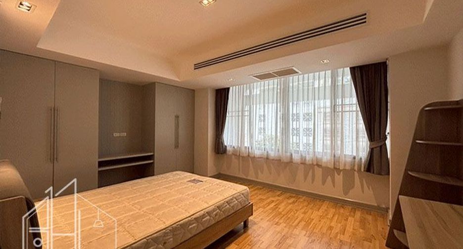 Wohnung zur Miete mit 3 Zimmer in Watthana, Bangkok