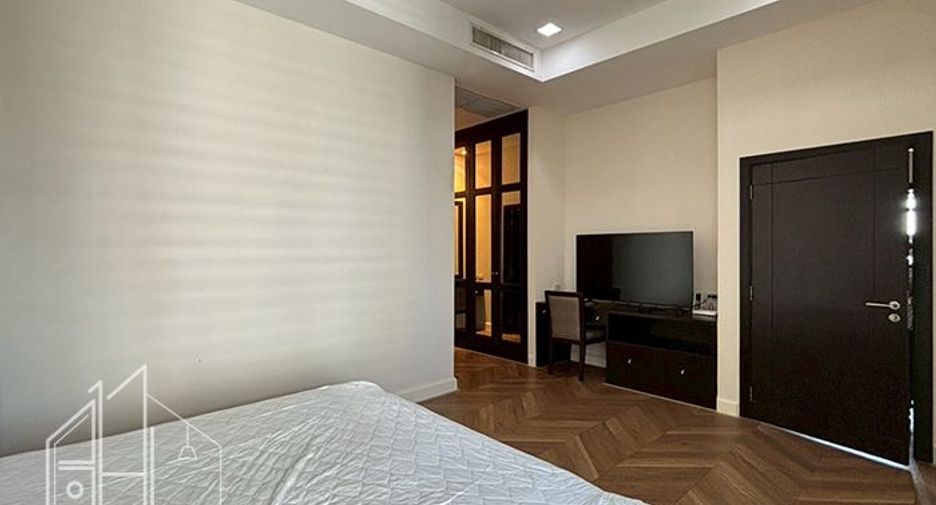 Condo en alquiler de 4 habitaciones en Watthana, Bangkok