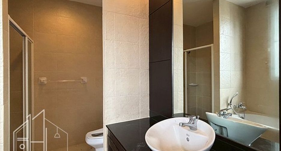 Apartamento en alquiler de 2 habitaciones en Watthana, Bangkok