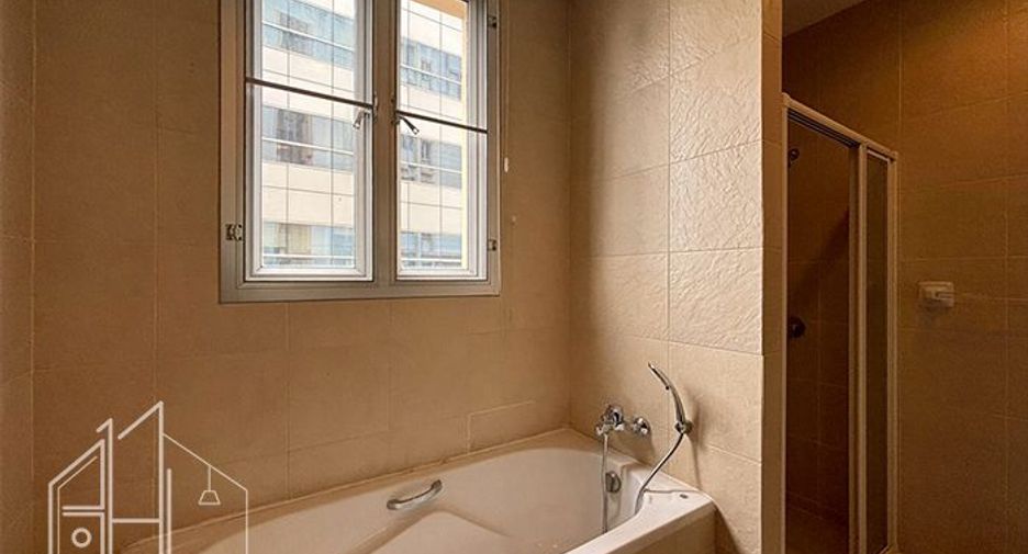 Apartamento en alquiler de 2 habitaciones en Watthana, Bangkok