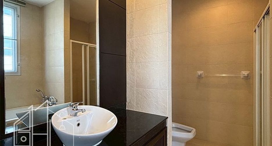 Condo en alquiler de 2 habitaciones en Watthana, Bangkok