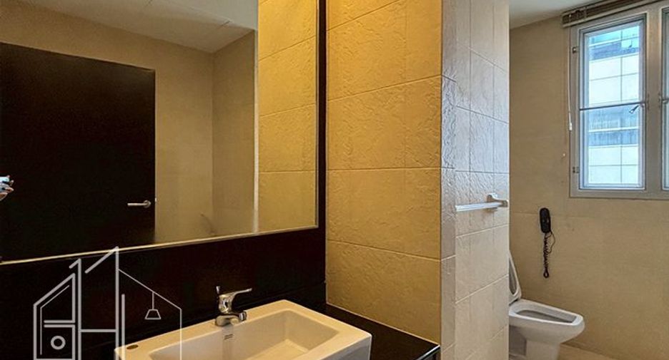 Condo en alquiler de 2 habitaciones en Watthana, Bangkok