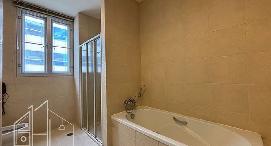 Condo en alquiler de 2 habitaciones en Watthana, Bangkok