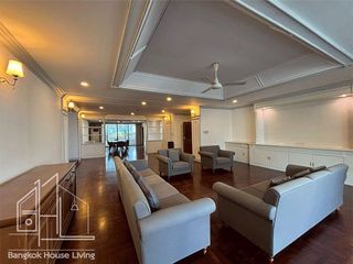 For rent 3 ベッドルーム condo in Khlong Toei, Bangkok