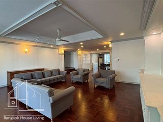 For rent 3 ベッドルーム condo in Khlong Toei, Bangkok
