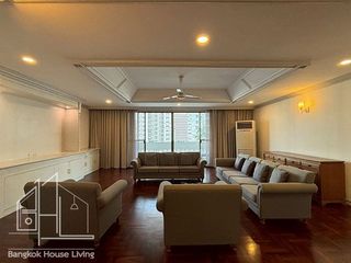 For rent 3 ベッドルーム condo in Khlong Toei, Bangkok