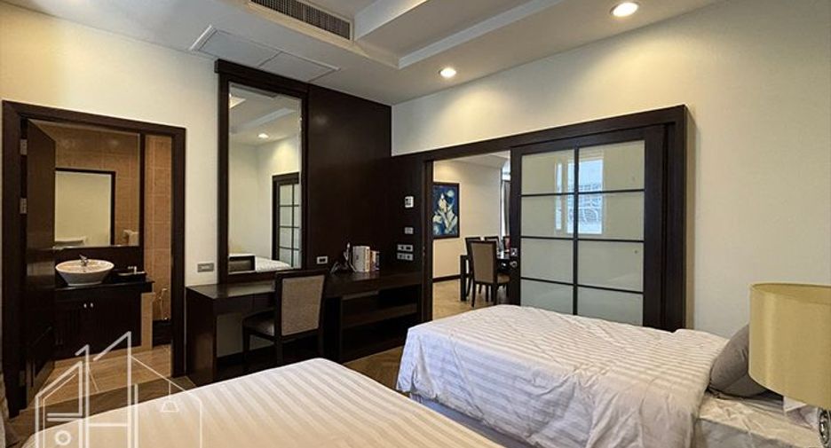 Apartamento en alquiler de 3 habitaciones en Watthana, Bangkok
