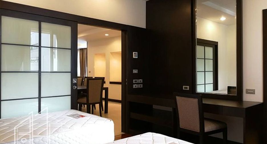 Condo en alquiler de 3 habitaciones en Watthana, Bangkok