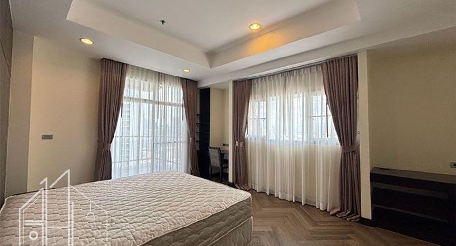 For rent 3 ベッドルーム condo in Watthana, Bangkok