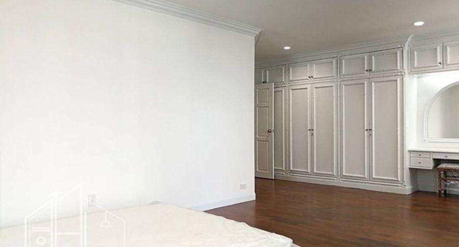 Аренда 3 спальни апартаменты в Кхлонг Тоеи, Бангкок