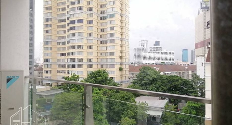 À louer 2 chambres condo à Watthana, Bangkok