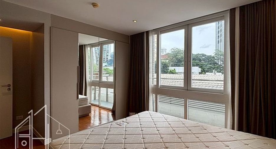 For rent and for sale 3 bedrooms condo in Watthana, Bangkok