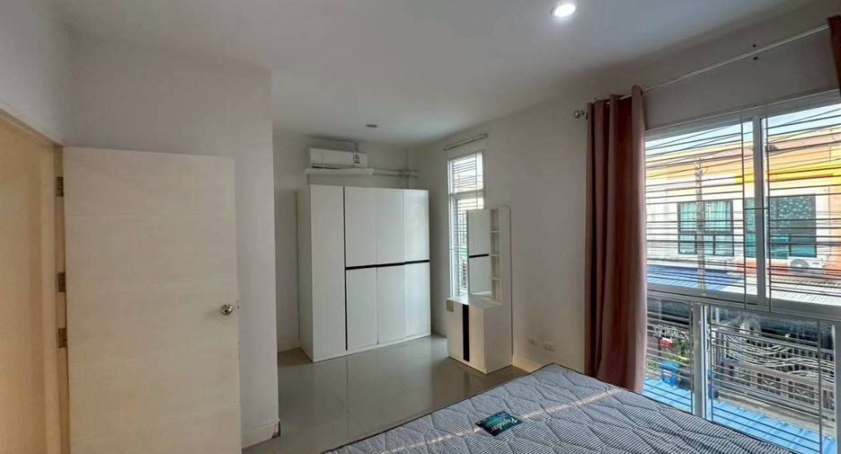 Reihenhaus zum Kauf mit 3 Zimmer in Thalang, Phuket