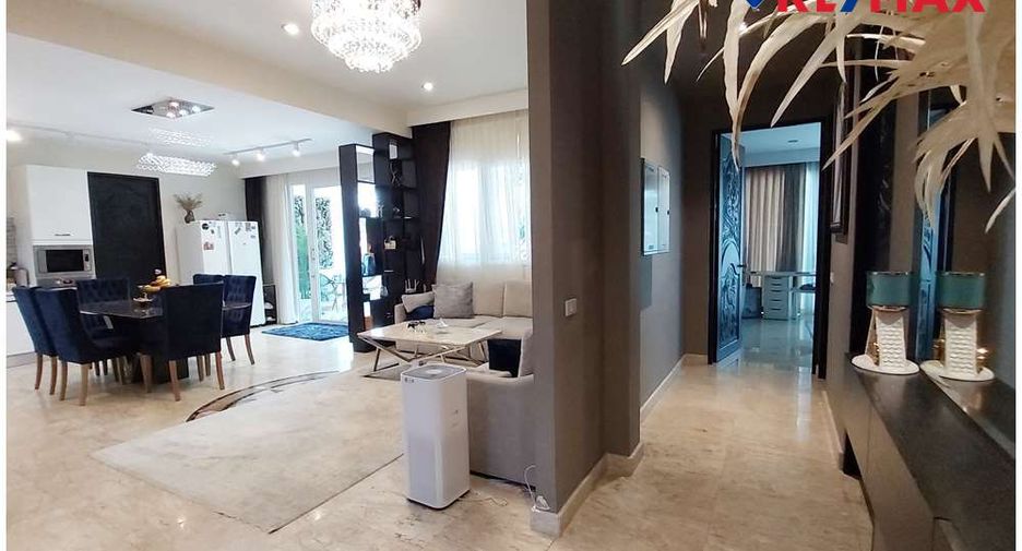 For sale 5 bedrooms house in Sattahip, Chonburi