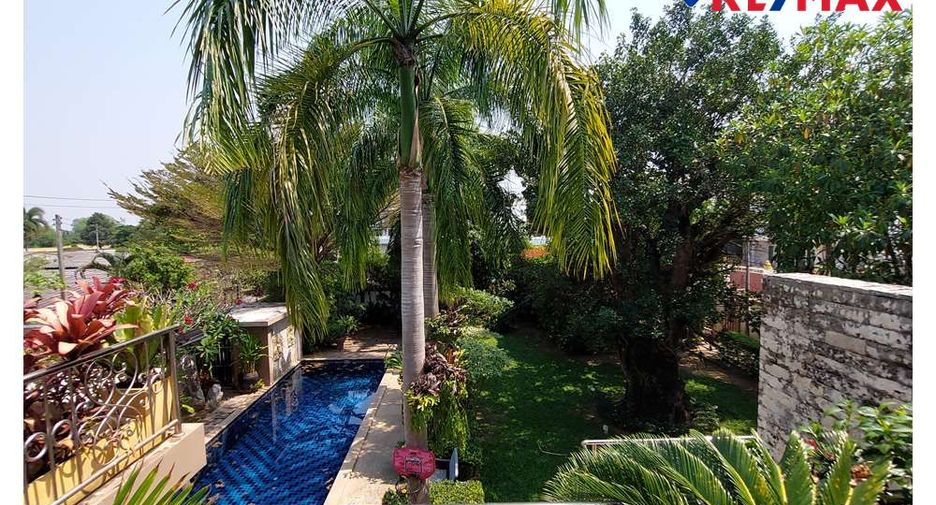 For sale 5 bedrooms house in Sattahip, Chonburi