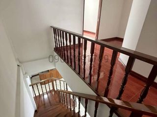 Reihenhaus zur Miete mit 2 Zimmer in Phra Khanong, Bangkok